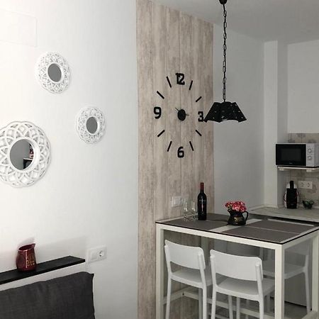 Allo Apartments "Real Escuela" Centro Loft ヘレス エクステリア 写真